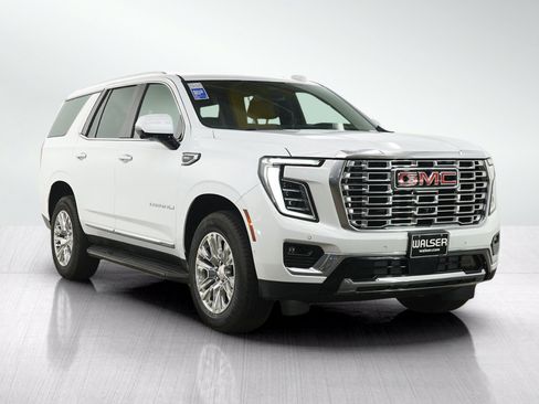 Used 2025 GMC Yukon Denali AWD/4WD image 9