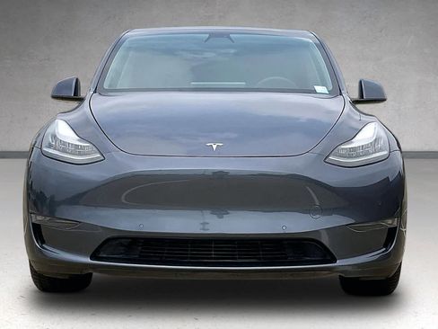 Used 2021 Tesla Model Y Long Range AWD/4WD image 6