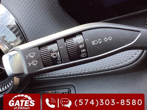 Used 2025 Chevrolet Equinox LT image 23