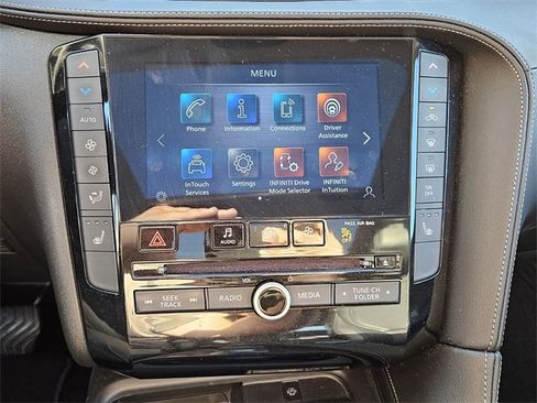 Used 2024 INFINITI QX50 Luxe image 20