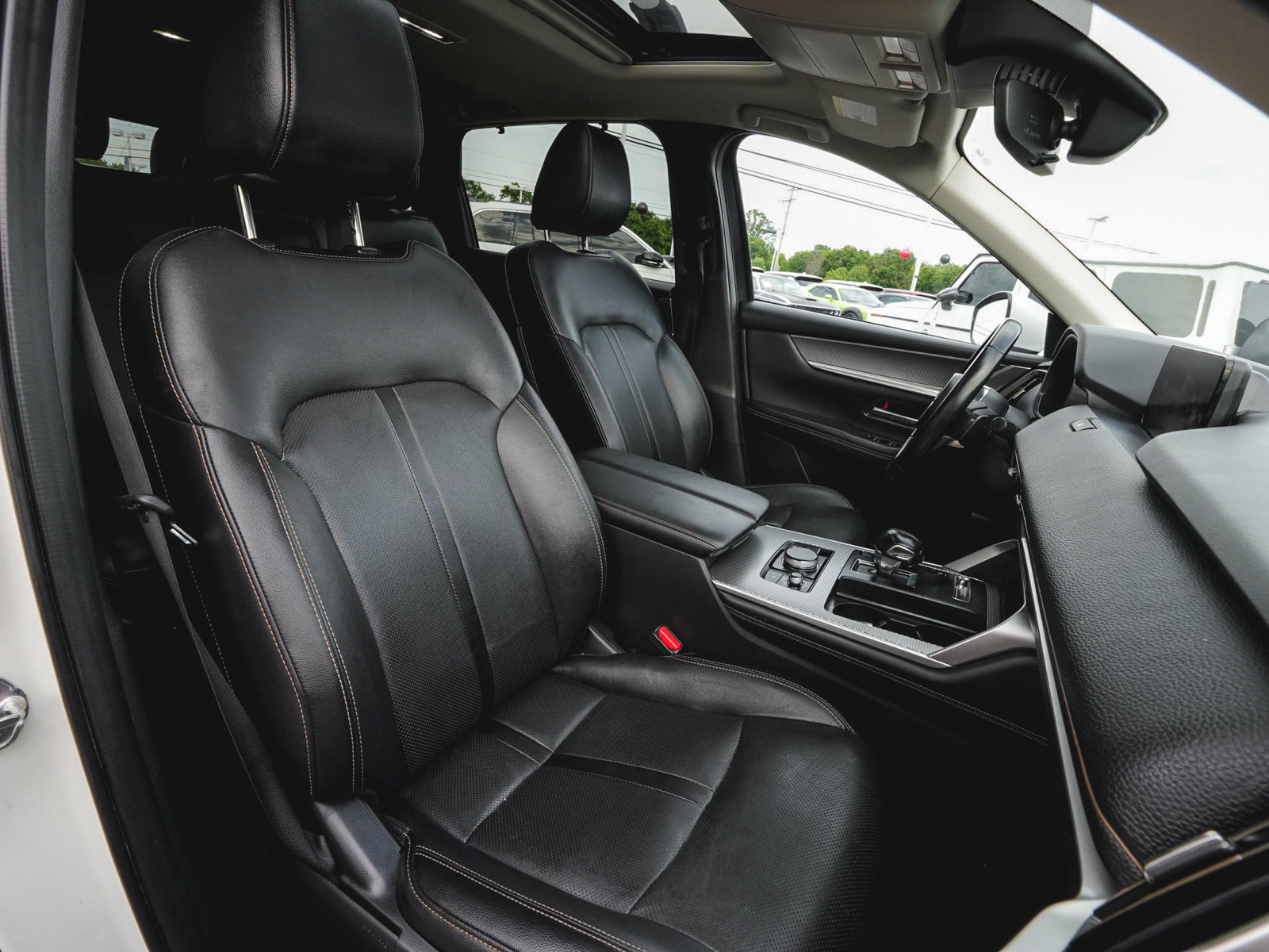 Used 2024 MAZDA CX-90 Plug-In Hybrid w/ Preferred AWD/4WD image 41