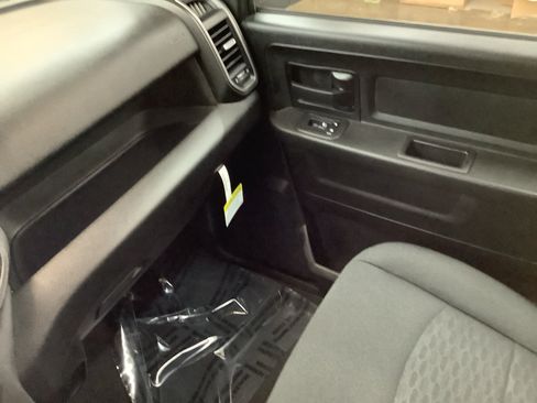New 2026 RAM 2500 Tradesman AWD/4WD image 21