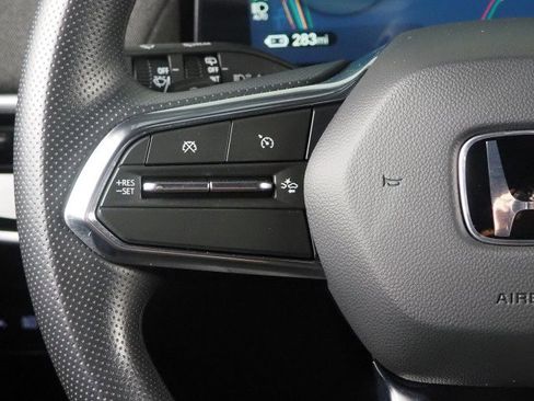 Used 2024 Honda Prologue EX image 21