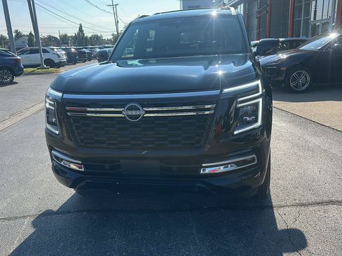 Used 2025 Nissan Armada Platinum w/ Convenience Package AWD/4WD image 7