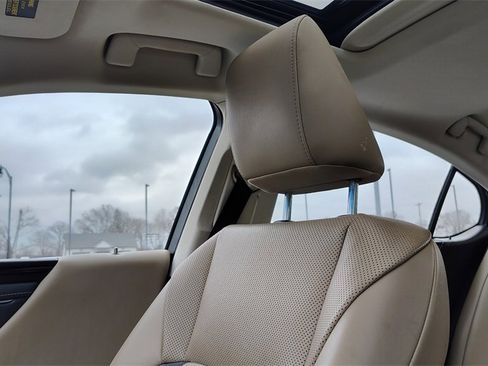 Used 2020 Lexus ES 350 w/ Premium Package image 24