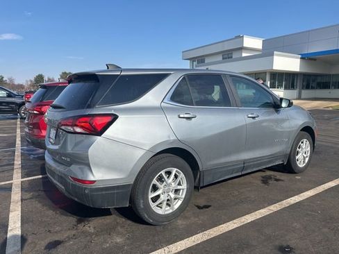 Used 2024 Chevrolet Equinox LT w/ LPO, Floor Liner Package image 5