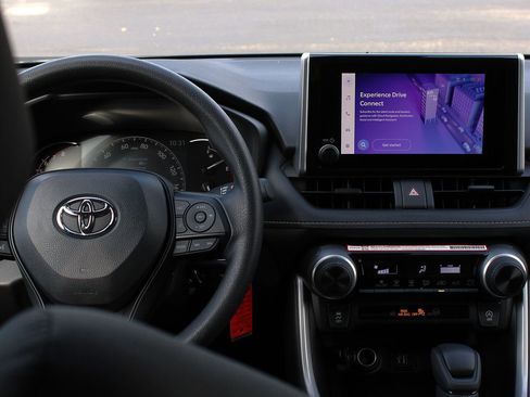 New 2025 Toyota RAV4 LE image 17