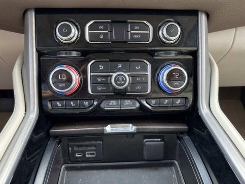 Used 2021 GMC Yukon Denali AWD/4WD image 25