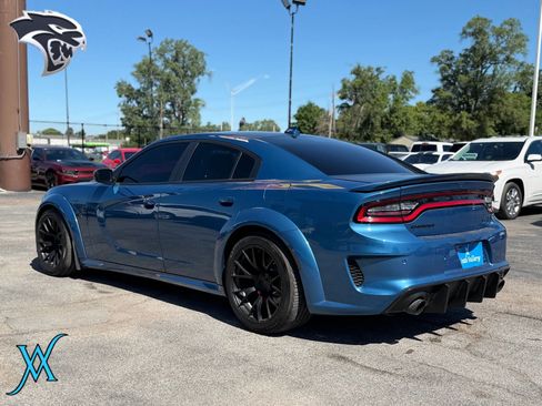 Used 2022 Dodge Charger SRT Hellcat w/ Harman/Kardon Audio Group RWD image 5
