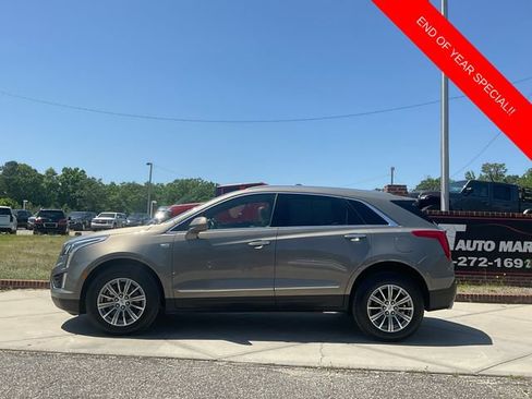 Used 2018 Cadillac XT5 Luxury w/ Driver Awareness Package image 4