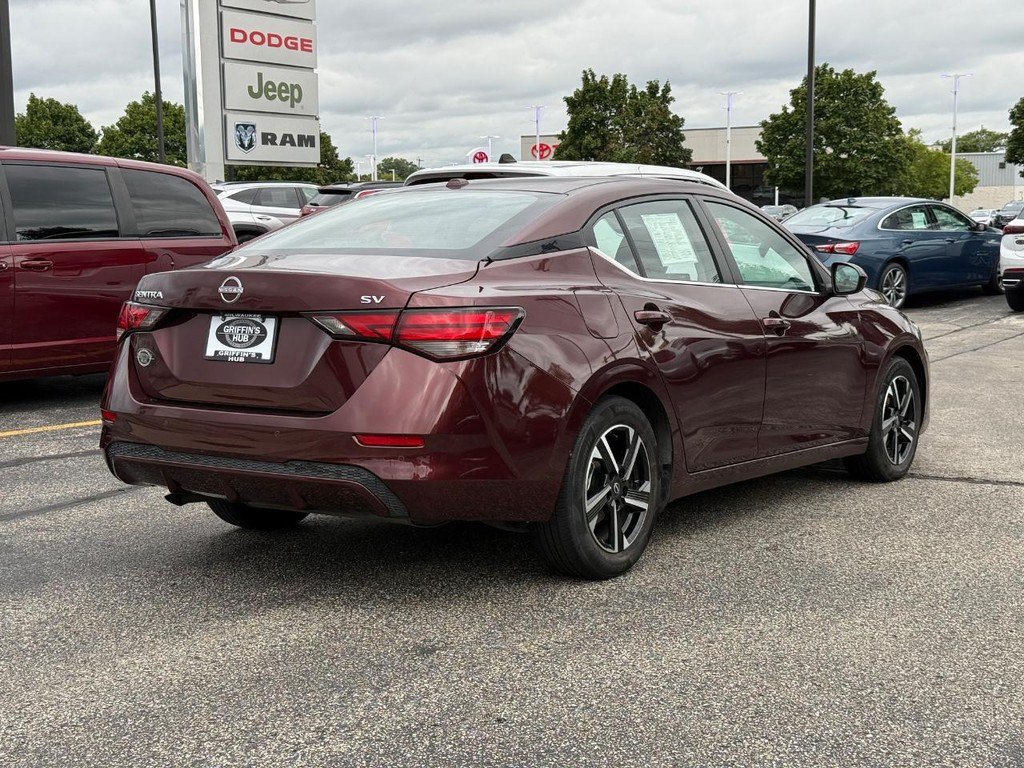 Used 2024 Nissan Sentra SV FWD image 3