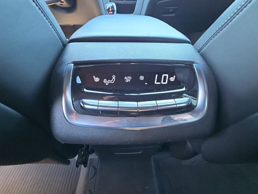 Used 2020 Cadillac XT6 Sport w/ Platinum Package AWD/4WD image 14