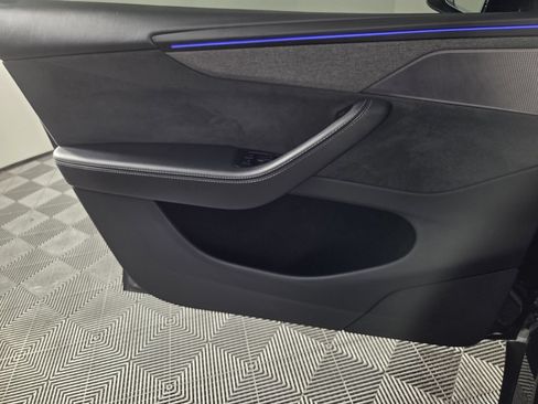 Used 2026 Tesla Model Y AWD image 20
