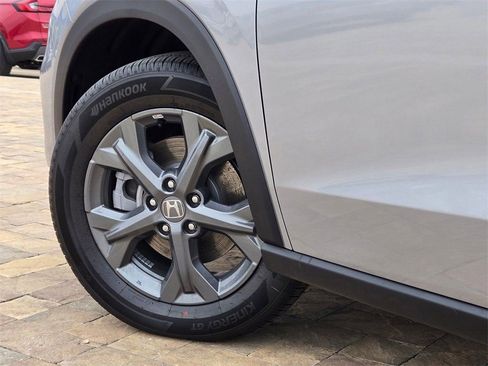 New 2026 Honda HR-V LX image 9