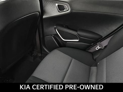 Certified 2025 Kia Soul LX w/ LX Technology Package FWD image 13