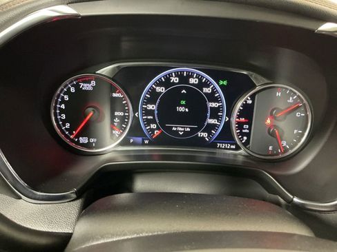 Used 2019 Chevrolet Blazer Premier w/ Sun and Wheels Package image 2