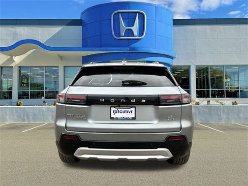 New 2026 Honda Prologue Touring image 3
