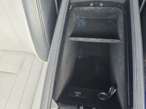 Used 2018 Genesis G80 3.3T Sport image 26