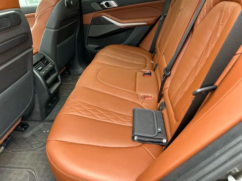 Used 2024 BMW X5 xDrive40i w/ Executive Package AWD/4WD image 7