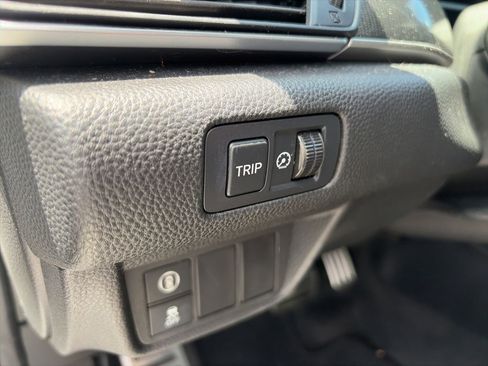 Used 2019 Honda Accord Sport image 14