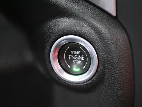 Used 2022 Chevrolet Silverado 1500 Custom RWD image 18