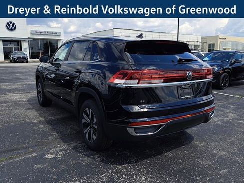 New 2025 Volkswagen Atlas Cross Sport SE image 7