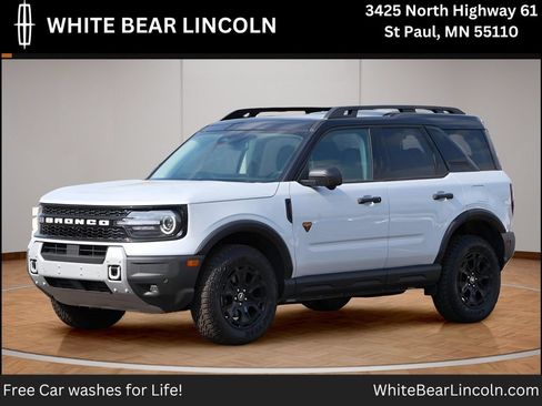 Used 2026 Ford Bronco Sport Badlands w/ Sasquatch Badlands Package AWD/4WD image 1