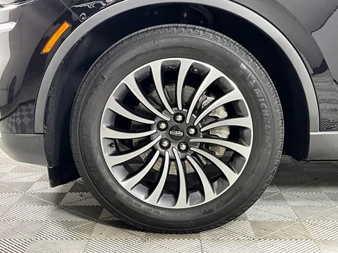 Certified 2023 Lincoln Aviator 2WD w/ Premium Package image 30