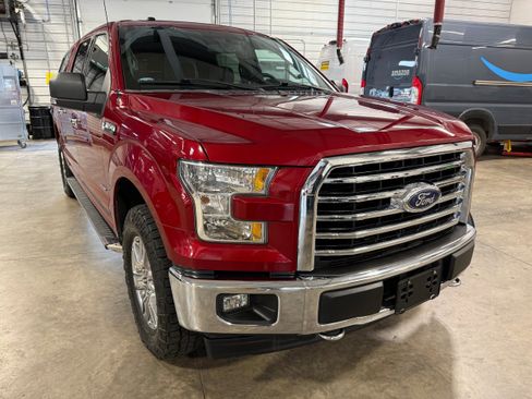 Used 2017 Ford F150 XLT w/ Equipment Group 302A Luxury AWD/4WD image 1