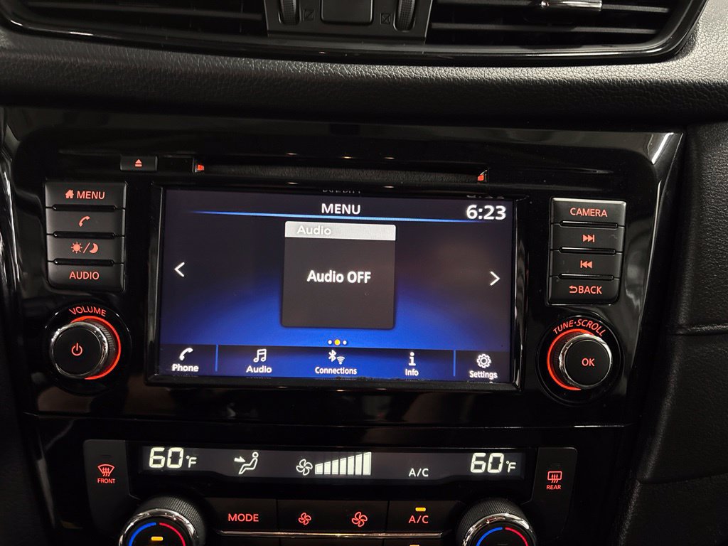 Used 2018 Nissan Rogue SV AWD/4WD image 33