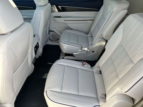 New 2026 Buick Enclave Avenir w/ Super Cruise Package image 26