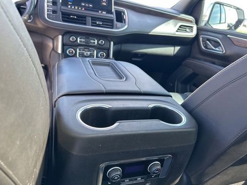 Used 2021 Chevrolet Tahoe Premier w/ Premium Package RWD image 43