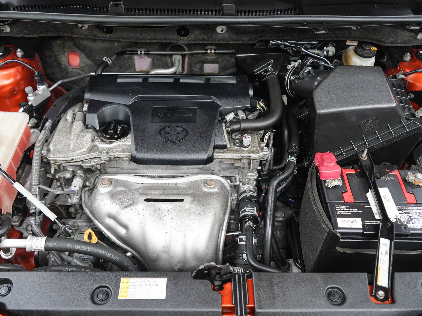 Used 2015 Toyota RAV4 XLE AWD/4WD image 29