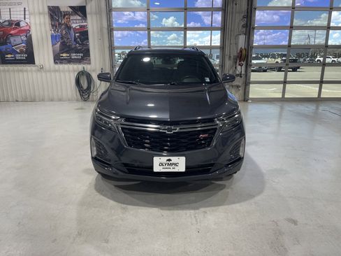 Used 2022 Chevrolet Equinox RS w/ RS Leather Package image 7