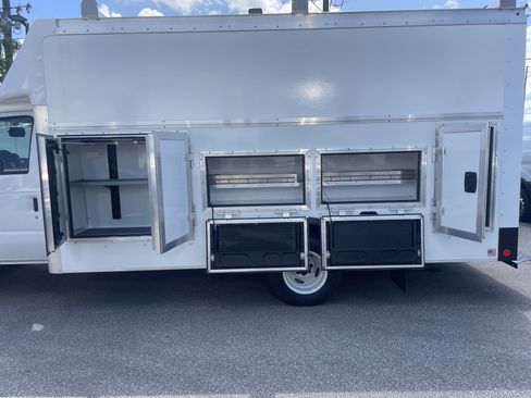 New 2025 Ford E-450 and Econoline 450 Super Duty w/ Power Equipment Group image 13