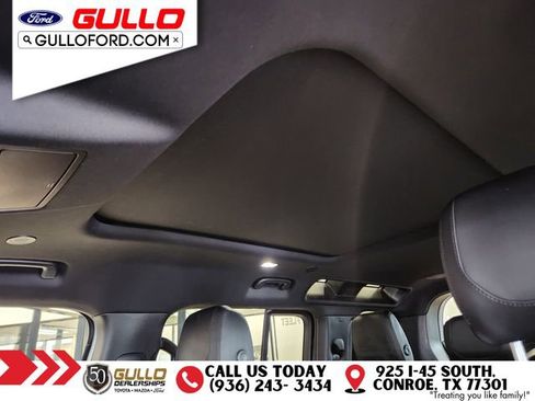 Used 2022 Land Rover Defender 110 X-Dynamic SE image 18