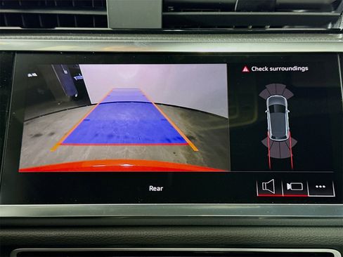 New 2025 Audi Q3 2.0T Premium image 13