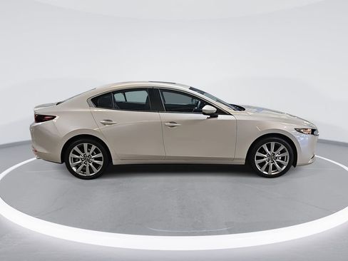 New 2026 MAZDA MAZDA3 2.5 S Sedan w/ Preferred Pkg image 4