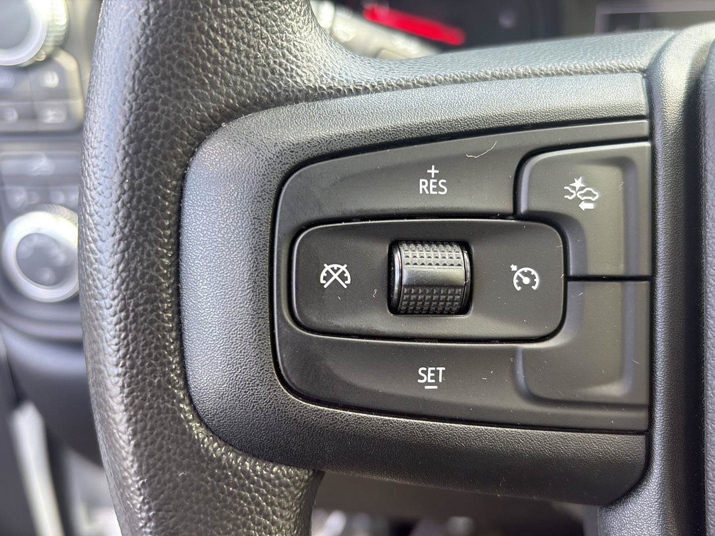 Used 2026 GMC Sierra 1500 Pro w/ Graphite Edition AWD/4WD image 15
