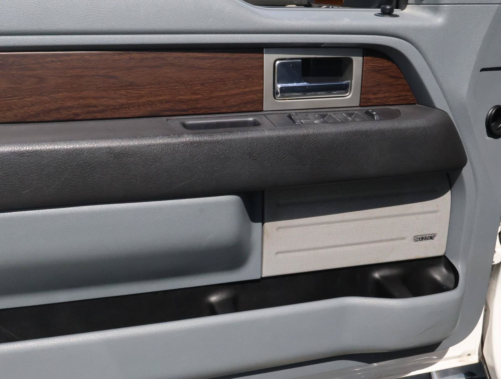 Used 2013 Ford F150 Lariat w/ Luxury Equipment Group RWD image 16