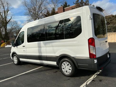 Used 2023 Ford Transit 350 XLT image 7
