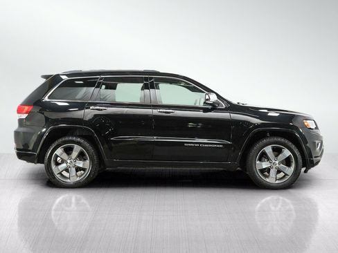 Used 2016 Jeep Grand Cherokee Overland AWD/4WD image 7