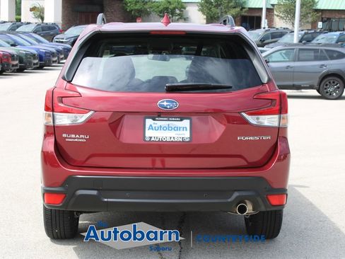 Used 2023 Subaru Forester Limited AWD/4WD image 6