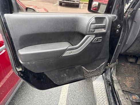 Used 2011 Jeep Wrangler Unlimited Sahara w/ Dual Top Group image 20