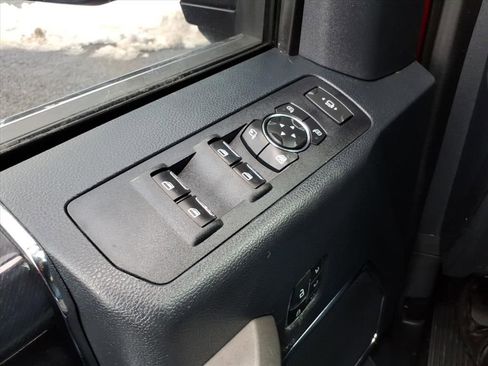 Used 2022 Ford F450 Platinum w/ FX4 Off-Road Package image 14