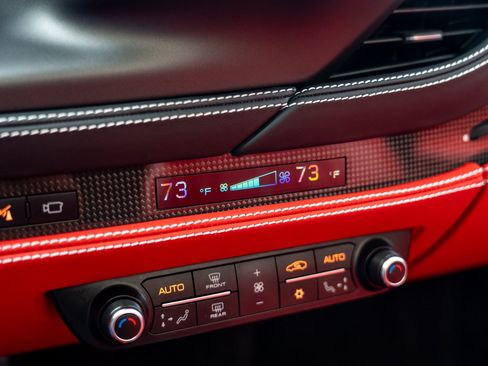 Used 2022 Ferrari F8 Tributo RWD image 47