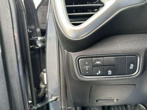 Used 2021 Kia Soul S FWD image 14