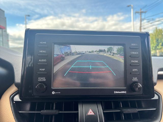 Used 2021 Toyota RAV4 LE AWD/4WD image 22