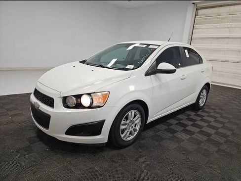Used 2012 Chevrolet Sonic LT FWD image 1