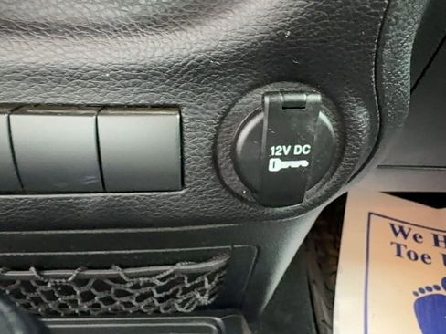 Used 2015 Jeep Wrangler Unlimited Sport image 25